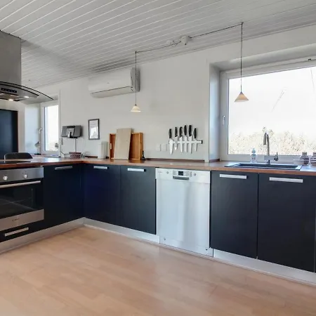 Holiday home Minza - 250m From The Sea In Nw Jutland By Interhome